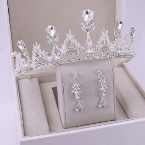 Złota srebrna korona błyszcząca połysk Wedding Hair Akcesoria Perły Korony ślubne Akcesoria do włosów dla kobiet Kwiaty dla afrykańskich czarnych kobiet FG008