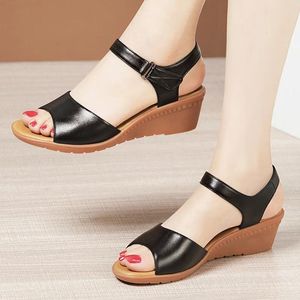 Dress Shoes Plus Size 35-43 Quality Medium Heels Genuine Leather Women Summer 2024 Comfortable Platform Wedges Sandals Beach Mother