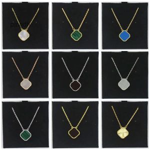 ヴァンクローバーネックレスクリーフ四葉クローバーネッカーペンダントネックレスファッションクラシックバイナリーLy 4Four Leaf Clover Pendant