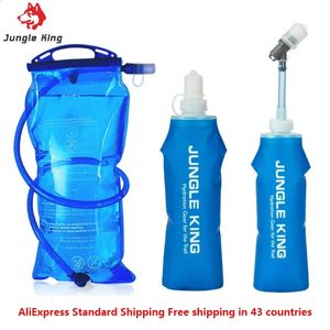 Bottiglie d'acqua pieghevoli in silicone morbido Bottiglie d'acqua Sport all'aria aperta Viaggiare Corsa Bollitore Borsa per idratazione Borsa Gilet 500ML 240123