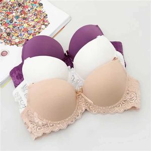 Reggiseni Reggiseni 2017 Nuove donne sexy pizzo senza soluzione di continuità 3/4 tazza reggiseno push up regolabile taglia reggiseno ragazze 34A-36B YQ240203