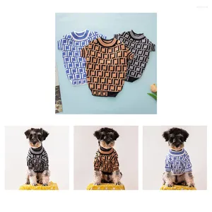 冬のピュアコットンデザイナーの服を販売する犬のアパレル暖かい厚いペットセーターヨークシャーポメラニアの小さくて中程度