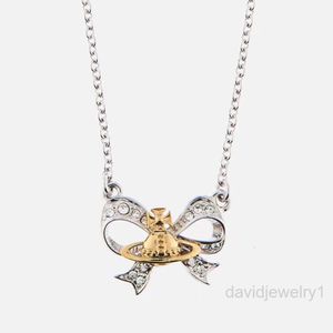 Collana pianeta Collana di design per donna VivenWestwoods Gioielli di lusso Collana Viviane Westwood Nuovo imperatrice vedova occidentale Papillon 3d Collana Saturno Fem