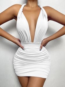 Casual Dresses 2024 Sexig miniklänning Kvinnor Summer Halter V Neck Low Cut Bodycon Club Elegant Female