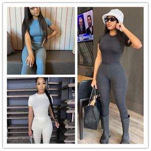 2024 Designer Tracksuits Two Piece Set Women Outfits Spring Sweatsuits Kort ärm T-shirt och byxor Casual Solid Sportswear Wholesale Clothes 10648