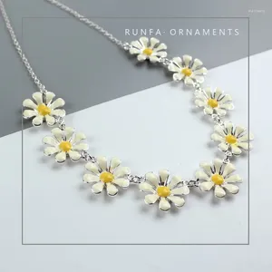 Pendant Necklaces Summer Style Exquisite Texture Daisy Franc Drop Oil Flower Fashion Exaggerated Trend Women's Short Necklace