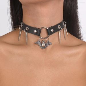 Zincirler 2024 Cadılar Bayramı Deseni Kadın Kilit Kokulu Kolye Kalp Anahtar Perçinler Siyah Goth Punk Chokers