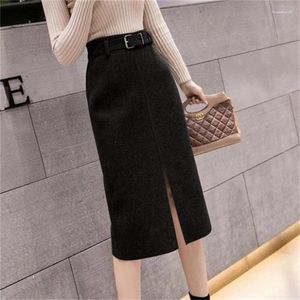 Kjolar elegant vinterkjol för kvinnor lyx 2024 koreansk mode tjock varm ull svart kontor midi jupes faldas med bälte