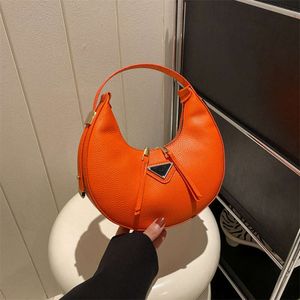 This Year's Popular Small Women's Trend Shoulder Spring New Niche Casual Commuting Crossbody Bag 2024 78% Off Store wholesale