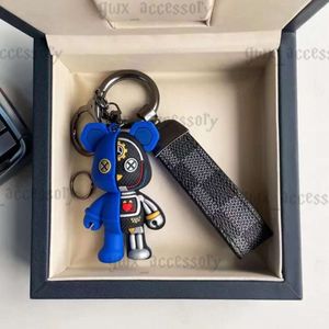 Keychain Keychain Car Luxurys Designers Key Chain Solid Color Monogrammed Keychains Bear Design Versatile Fashion Leisure Pendant Key Rings keychain 685