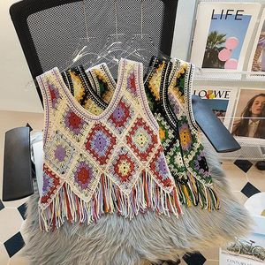 Kvinnors västar Bohemian Waistcoat Hook Flower Hollow Tassel ärmlös jacka Kvinnor Etnisk stil Handgjorda multifärgstrandkläder sommar