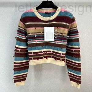 Kvinnors stickor Tees Designer Luxury 24 Early Spring New Cha Liten doftande vindbrev broderi Kontrast Stripe Age Minska kort trångt tröja 7yd8