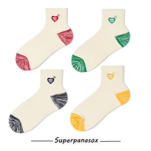 Moda popular unissex meias esportivas tricô bordado tripulação meias coloridas meias casuais