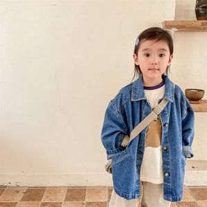 Jackor Autumn Kids Overdimensionerade denim Baby Girls Patch långärmad lapel rockar pojkar lös casure cardigan