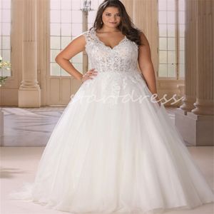 Gorgeous Plus Size Wedding Dresses Sexy V Neck Floor Length A Line Tulle Beaded Bohemian Bridal Dress Elegant White Garden Bride Dress Vestio Novias Robe De Mariee