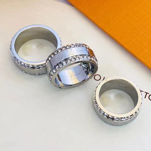 Marca designer masculino anéis com pedras laterais para mulheres amantes casais brilhando anel de cristal jóias ring255j