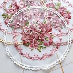Maty stołowe okrągłe z siatki koronkowe kwiat róży haft haft mata tkanin kubek gardanna jadalnia ślub ślubna kuchnia