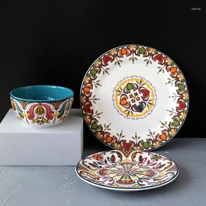 Plates Pomisian Art Style Ceramic Dishes Creative Hand-painted Pattern European Plate Dinner Dish Bowl Beauty Table Accessories