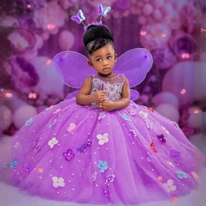 Abiti da ragazza di fiore viola Collo trasparente Perle Abiti da ballo in tulle a strati Abito da ragazza di fiori Principessa Regina Abito da festa di compleanno in pizzo con perline Abiti per bambini piccoli NF057