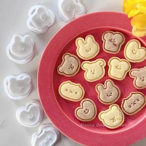 Bakning Mögel 6st Dog/Rabbit/Heart Animal Shaped Cookie Mold Fondant Stamp Cutter Cake Decorating Tool Accessories Biscuit