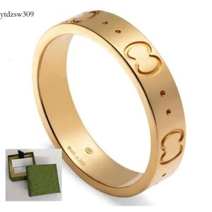 2024 Anelli da uomo Donna Amore Fascia d'acciaio Oro Sier Oro rosa Anello d'amore Alla moda Coppia unisex Anelli Gioielli di design per le donne Anello Box