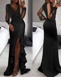 Casual Dresses Women's Black Deep V-hals Sequin Ruffles Slit Mesh Patchwork långärmad maxi klänning Hög midja Summer Fashion 2024