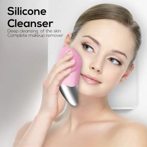 Electric Sonic Cleansing Brushes Ultrasonic Cleaner Deep Washing Massager USB Skin Care Home Use Beauty Devices Tool 240122