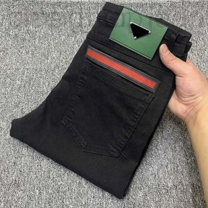 Calças de brim masculinas designer novo high-end outono e inverno calças jeans preto para homens na moda elástico fino ajuste casual tlab 2y3x 22cp