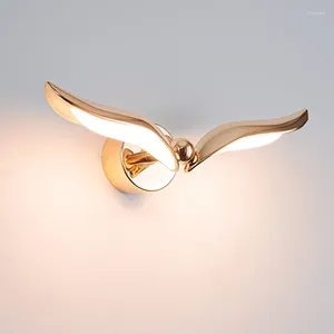 مصباح الجدار الحديثة مصابيح الطيور LED الإبداعية Seagull شكل شمعدانات ذهبية دراسة غرفة نوم بجانب السرير المنزل مصابيح ديكور داخلي