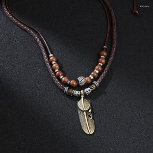 Pendant Necklaces NIUYITID Men's Leather Cord Necklace Feather Heart Flower Wooden Bead With Jewelry Adjustable