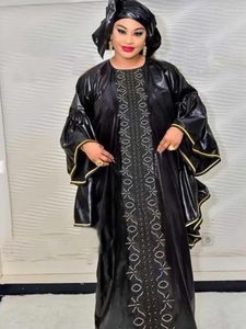 Ethnische Kleidung Schwarze Bazin Riche Lange Kleider für afrikanische Frauen Traditionelle Hochzeitsfeier Dashiki Robe mit Schal Boubou