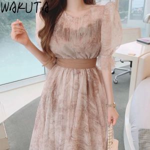 Vestidos wakuta coreano 2023 malha vintage vestidos florais transparentes mulheres de verão manga curta bandagem slim cintura maxi festa de vestido elegante