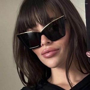 Sunglasses Luxury Designer Vintage Cat Eye Women Large Frame Golden Punk Eyewear Females Oversized Gradient Retro Uv400 Goggle