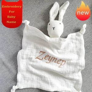 Name Personalized Muslin Cotton Soother Towel Bib Baby Comforter Blanket Infant Kids Sleeping Dolls for Children 240125