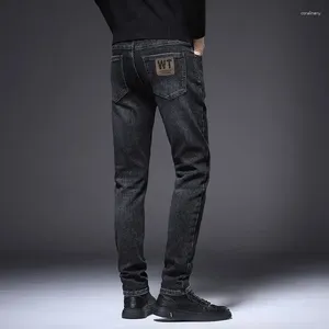 Jeans masculinos homem calças de cowboy fino ajuste apertado tubo preto com bolsos magro y2k streetwear grunge 2024 moda plus size
