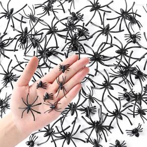 Parti Dekorasyonu 50/100 PCS Cadılar Bayramı Örümcekleri Gerçekçi Plastik Mini Siyah Örümcek Simülasyon Zorlu Oyuncak Perili Ev Sahte Dekor