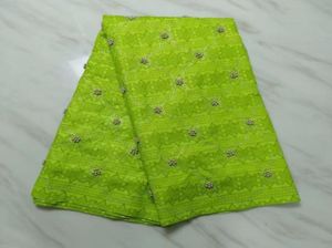 5 Yards PC Top Sale Lemon Green Bazin Lace Fabric com contas e material de algodão de brocado africano para festa BZ2784219064