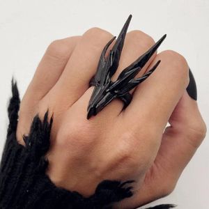 Küme halkaları gotik siyah horoz kadın moda pagan cadı takı aksesuarları hediye ayarlanabilir gizemli kanat musluk yüzüğü