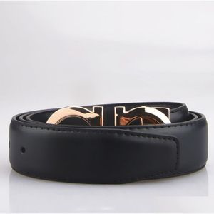 Bälten 2022 Smooth Leather Belt Luxury Designer för män Big Buckle Male Chastity Top Fashion Mens Whousale Drop Delivery Accessories Otiu2