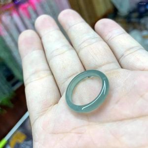 クラスターリングaaaaaグレードナチュラルジェダイトリング女性のための宝石の宝石の宝石は卸売りを贈ります！