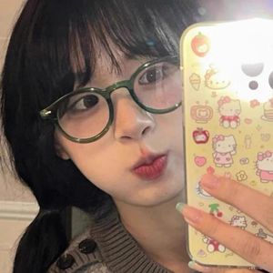 Óculos de sol Coréia Retro Bonito Óculos Redondos Quadro Mulheres Adoráveis ​​Ins Sem Maquiagem Homens Simples Óculos Decorativos Computador