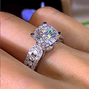 Sparkling Wedding Rings Deluxe Jewelry 925 Sterling Silver Round Cut Classical Claw 5A Cubic Zircon CZ Diamond Gemstones Party Women Bridal Crown Ring Gift
