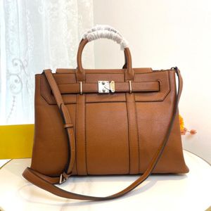 Ladies business Briefcase Designe Luxury Lock It MM Bag Totes Handbag Crossbody Shoulder Bag Messenger Bag Genuine leather 7A Quality tote shopping M23153 M23154