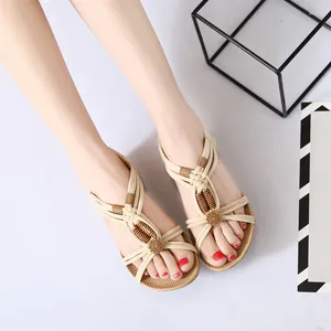 Maogu Sandals 암컷 샌들 샌들 캐주얼 평면 슬립에 구슬로 된 손으로 짠 샌들 리아 여성 여름 로마 신발 보헤미아 검투사 해변 IAS 146 s