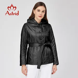 Trench da donna Astrid Giacca primaverile 2024 Imbottito Demi-Season Cappotto trapuntato corto Abbigliamento donna Cintura sottile femminile Parka caldo con cappuccio