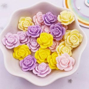 Figurine decorative 20 pezzi colorati 15mm resina glassata 3D fiore rosa figurine flatback scrapbook fiocco da sposa applique art decor