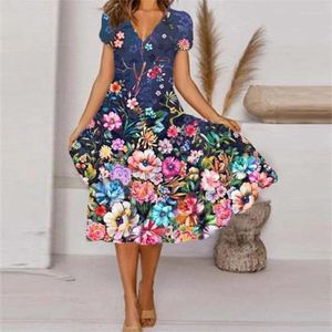 Festklänningar Fashion Flower Print V Neck Short Sleeve Dress Trend Streetwear Ladies Summer Vacation Casual Commuter Dressy Women Big Hem