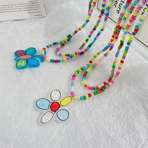 Choker Böhmen Färgglada pärlor Butterfly Flower Pendant Necklace For Women Cute Handmade Double Layer Beaded Clavicle Chain Jewelry 2024
