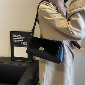 Bayan akşam çantaları minimalist ve highend niş çanta kadınlar için doku lüks lüks tek omuz altı koltuklu crossbody küçük kare