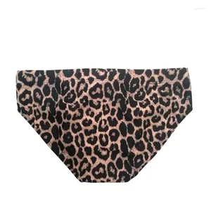 Pantaloncini da bagno da uomo Leopard Stampa ad asciugatura rapida Vita a triangolo Tronchi europei americani Nylon Nuoto basso e sexy